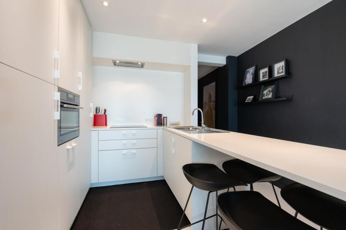 Eliza - Luxurious Apartment With Stunning Sea Views Oostende Bagian luar foto