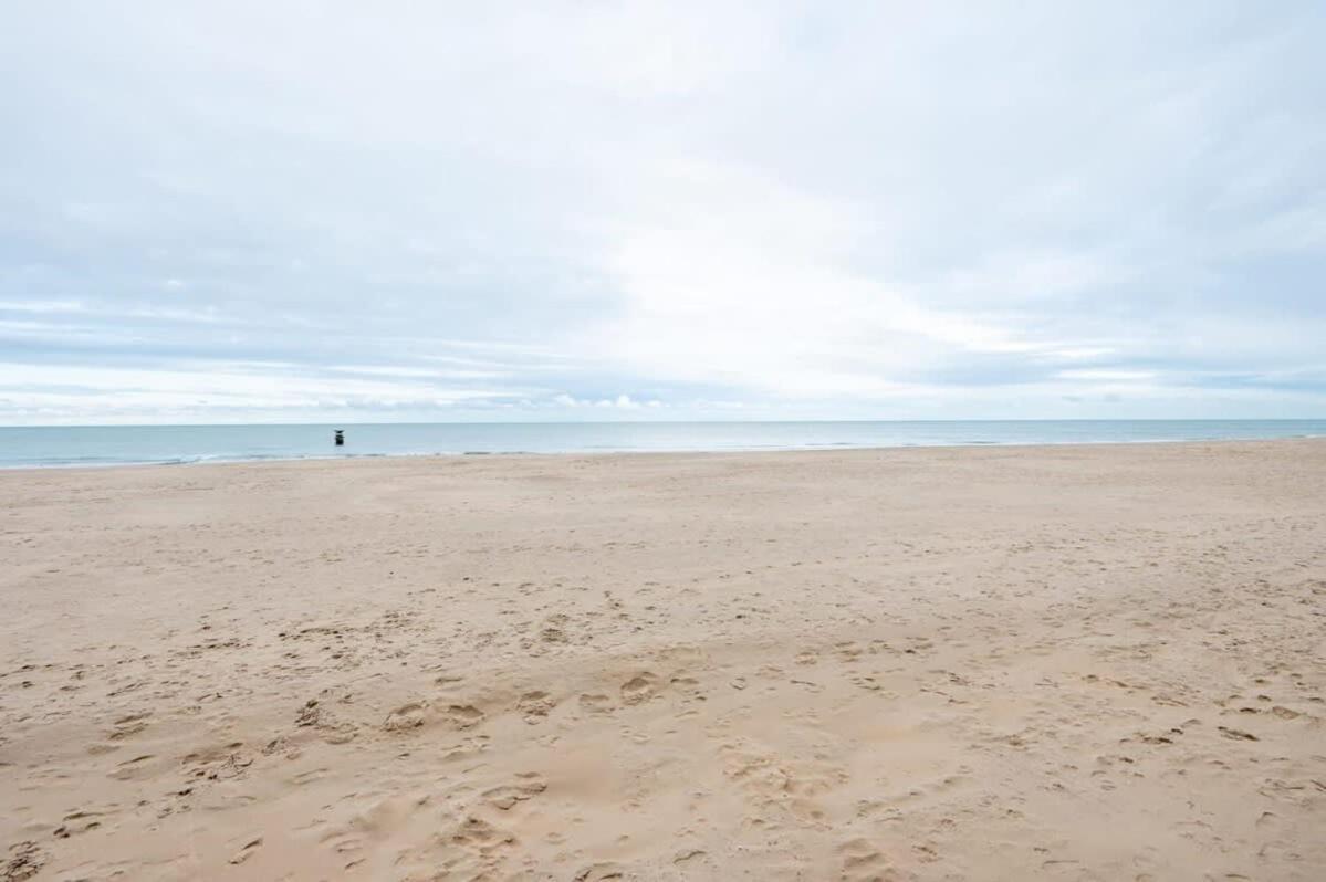 Eliza - Luxurious Apartment With Stunning Sea Views Oostende Bagian luar foto