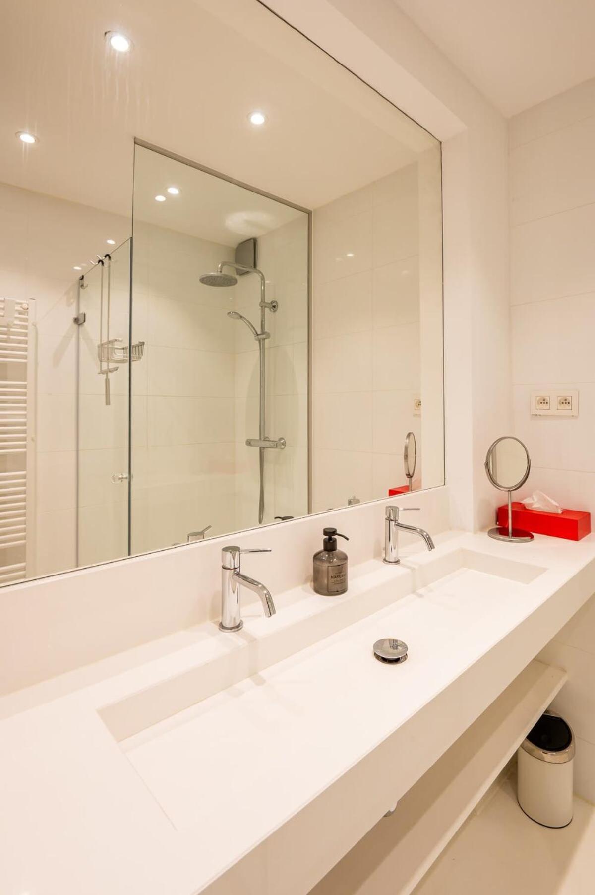 Eliza - Luxurious Apartment With Stunning Sea Views Oostende Bagian luar foto
